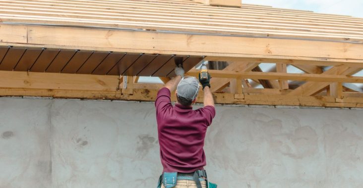 9-Prolonger la durée de vie d'une toiture en bois grâce à une rénovation appropriée