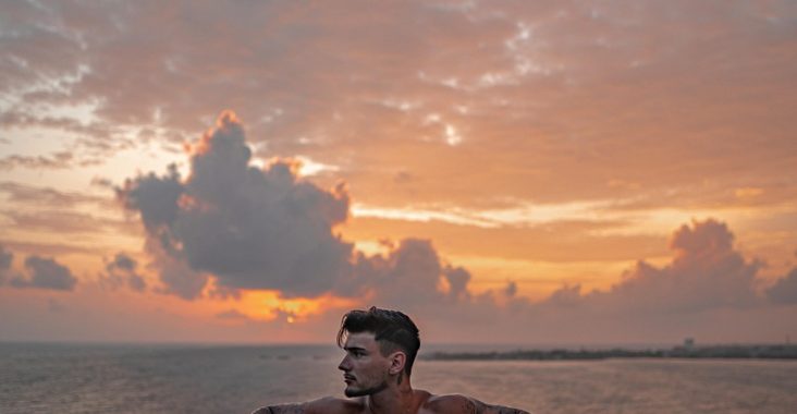 découvrez nos services de remplacement de couverture de piscine, garantissant une protection optimale et une longévité accrue de votre bassin. profitez d'une installation rapide et professionnelle adaptée à vos besoins.