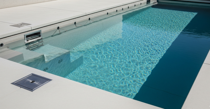 piscine en béton